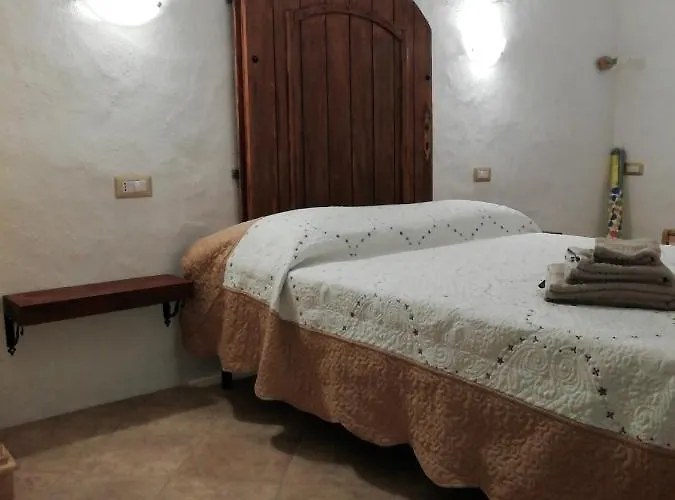 Beni Benìus Konukevi